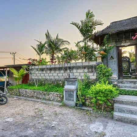 Rr Cottage Sakti Exterior photo